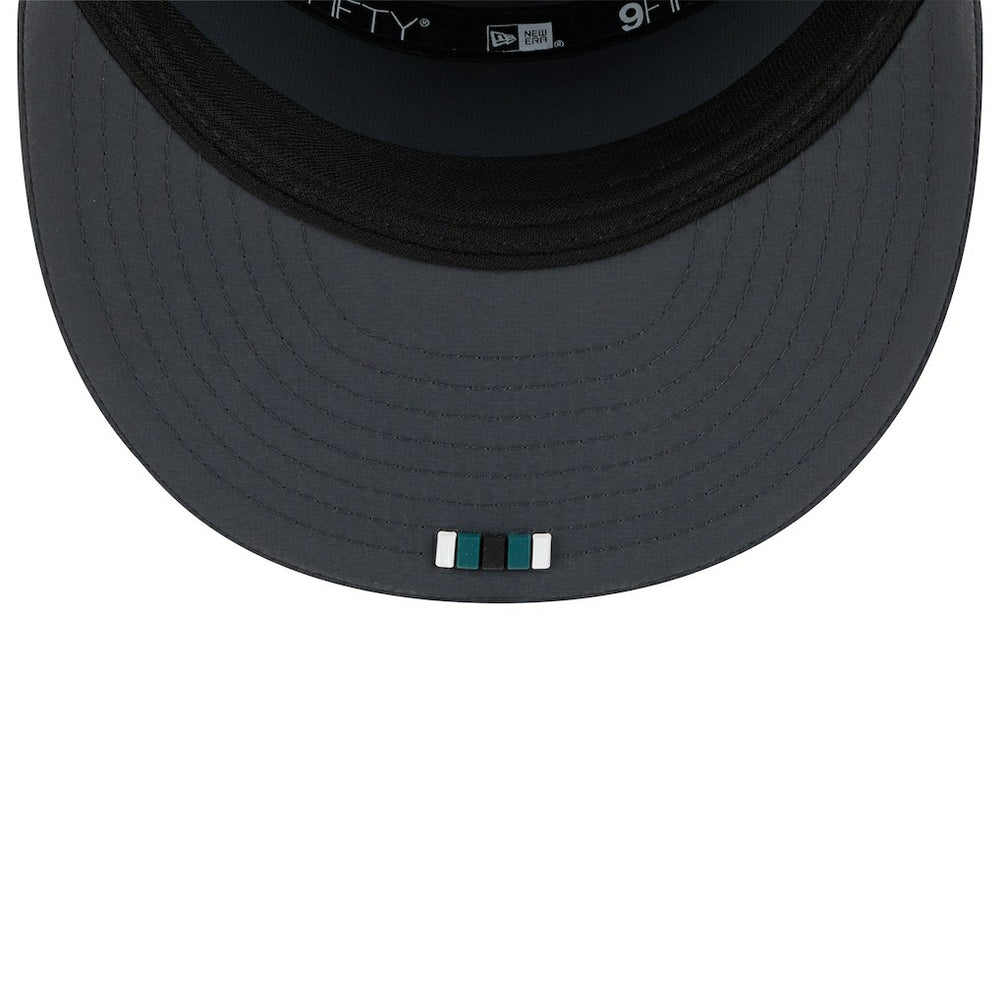Philadelphia Eagles New Era 2025 Sideline Cold Weather Split Panel 9FIFTY Snapback Hat Charcoal | NFL