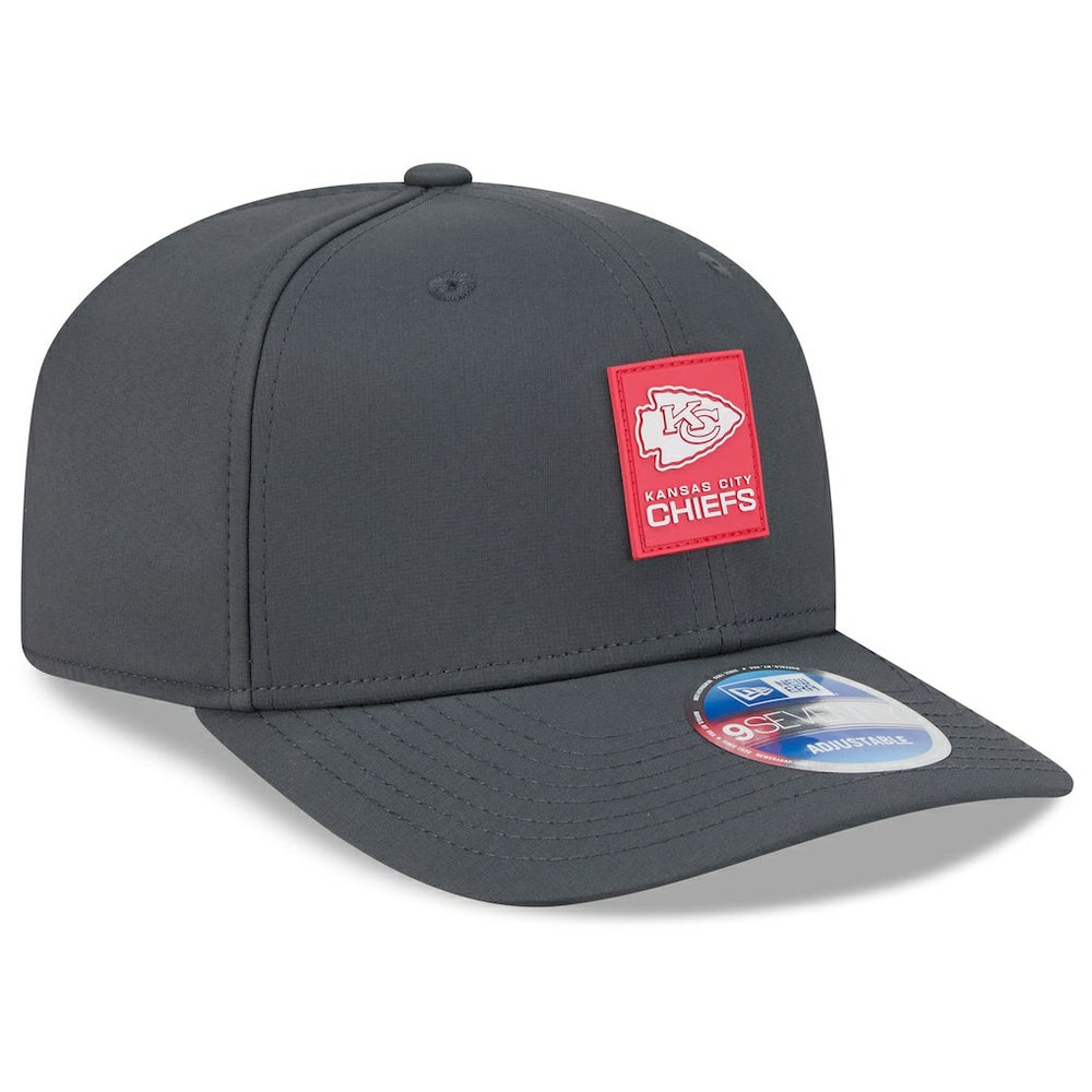 Kansas City Chiefs New Era 2025 Sideline Cold Weather 9SEVENTY Adjustable Hat Charcoal | NFL