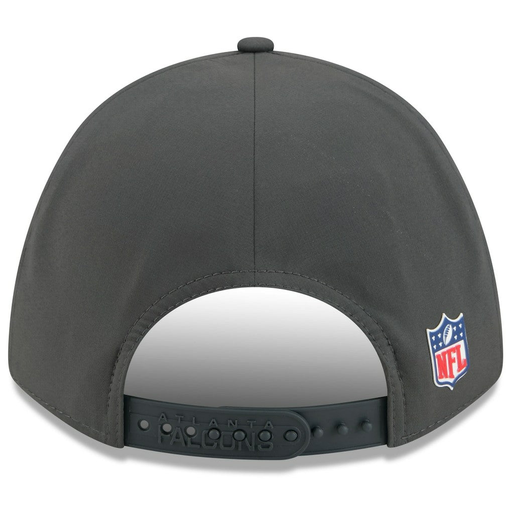 Atlanta Falcons New Era 2025 Sideline Cold Weather 9FORTY M-Crown Adjustable Hat Charcoal | NFL