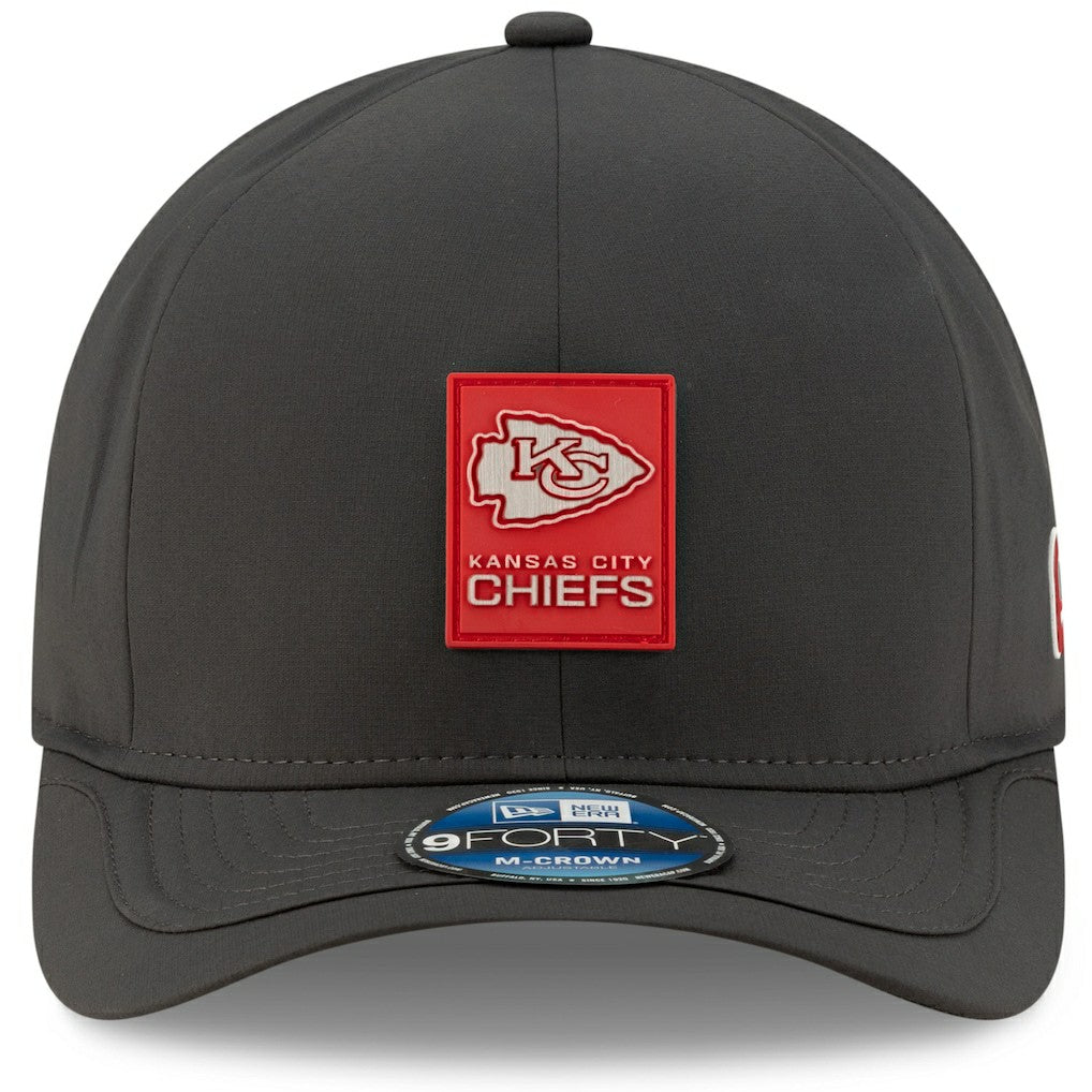 Kansas City Chiefs New Era 2025 Sideline Cold Weather 9FORTY M-Crown Adjustable Hat Charcoal | NFL