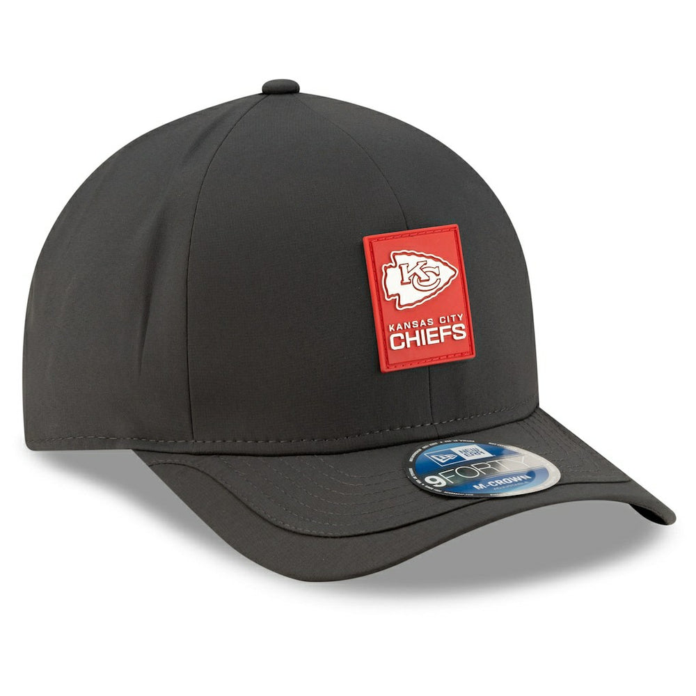 Kansas City Chiefs New Era 2025 Sideline Cold Weather 9FORTY M-Crown Adjustable Hat Charcoal | NFL