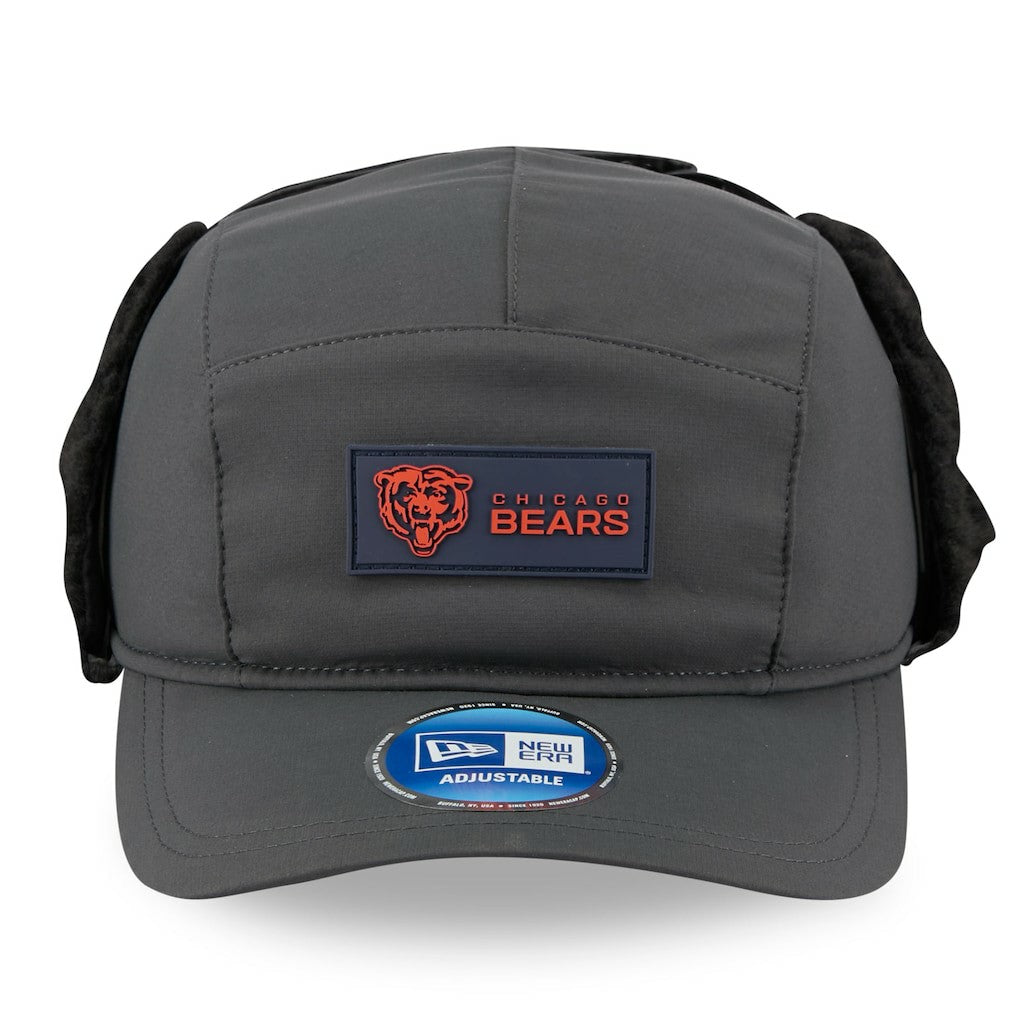 Chicago Bears New Era 2025 Sideline Cold Weather Runner Dog Ear Adjustable Hat Charcoal | NFL