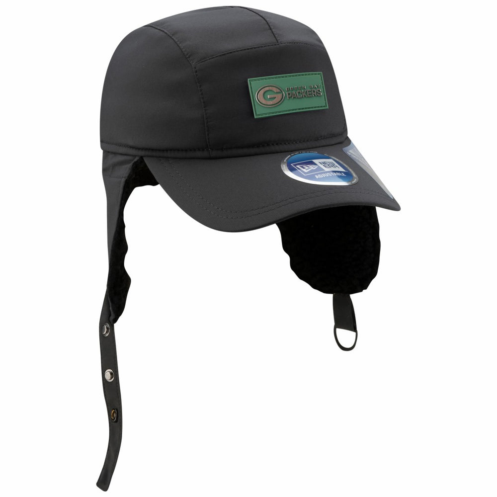 Green Bay Packers New Era 2025 Sideline Cold Weather Runner Dog Ear Adjustable Hat Charcoal | NFL
