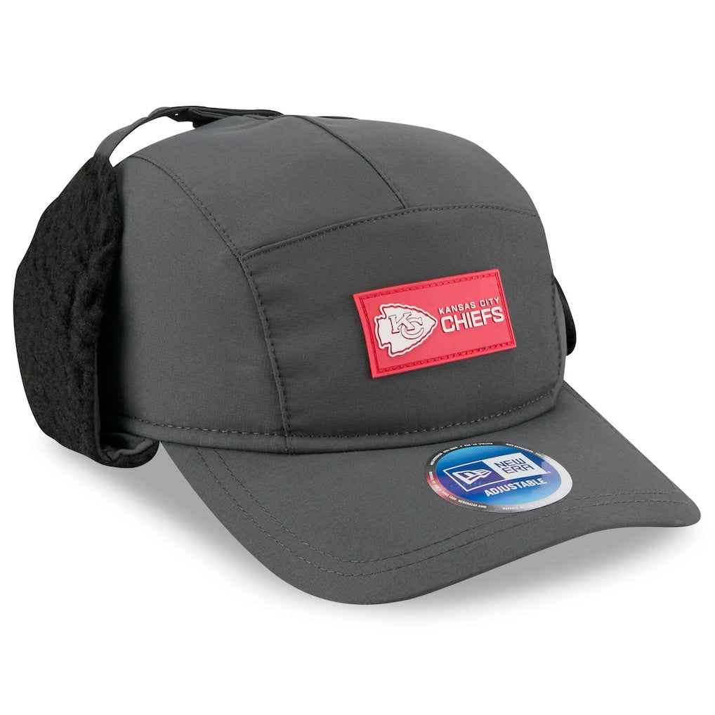 Kansas City Chiefs New Era 2025 Sideline Cold Weather Runner Dog Ear Adjustable Hat Charcoal | NFL