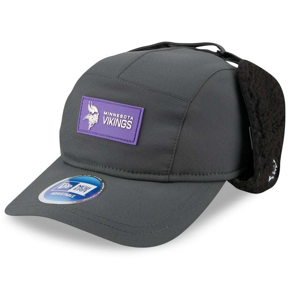 Minnesota Vikings New Era 2025 Sideline Cold Weather Runner Dog Ear Adjustable Hat Charcoal | NFL