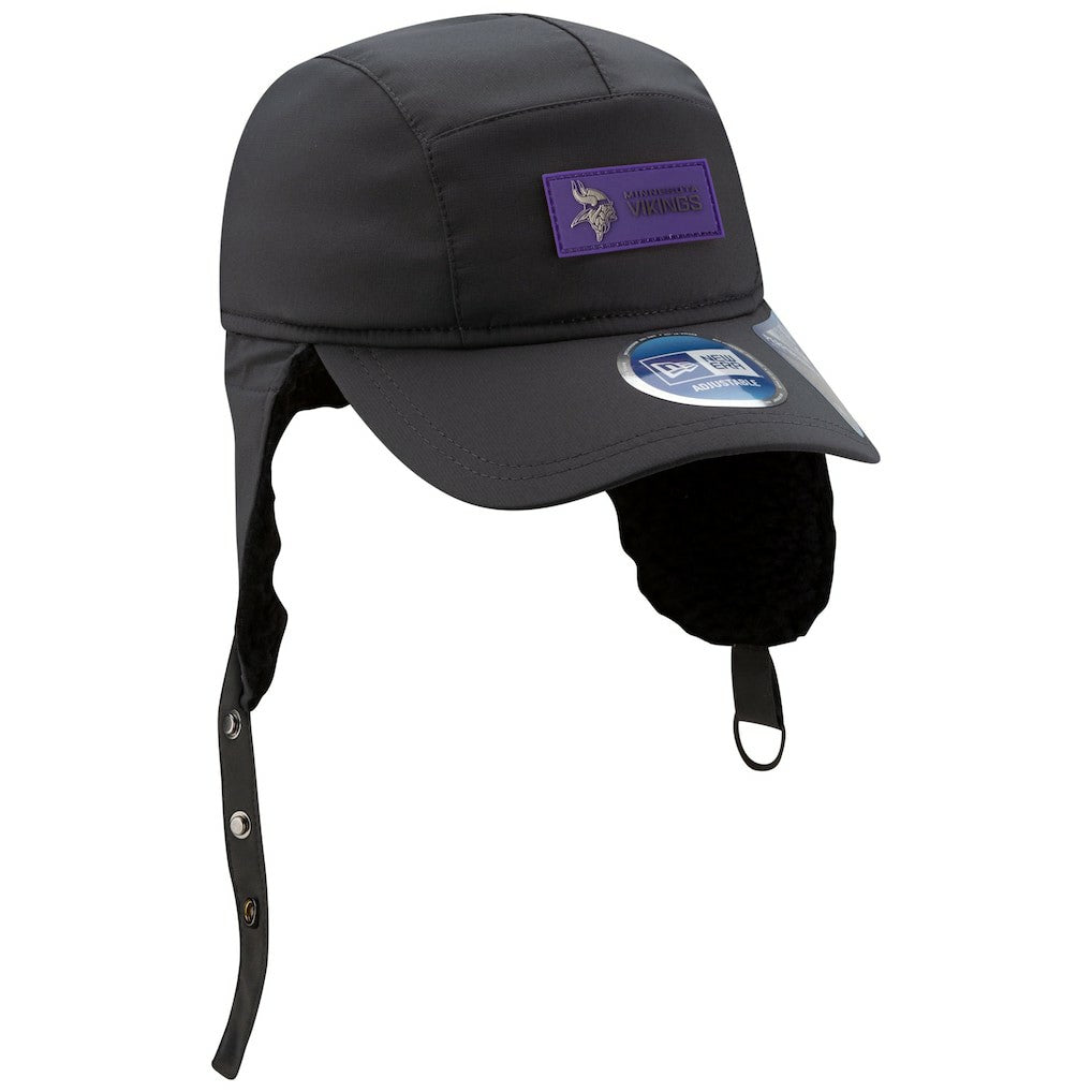 Minnesota Vikings New Era 2025 Sideline Cold Weather Runner Dog Ear Adjustable Hat Charcoal | NFL