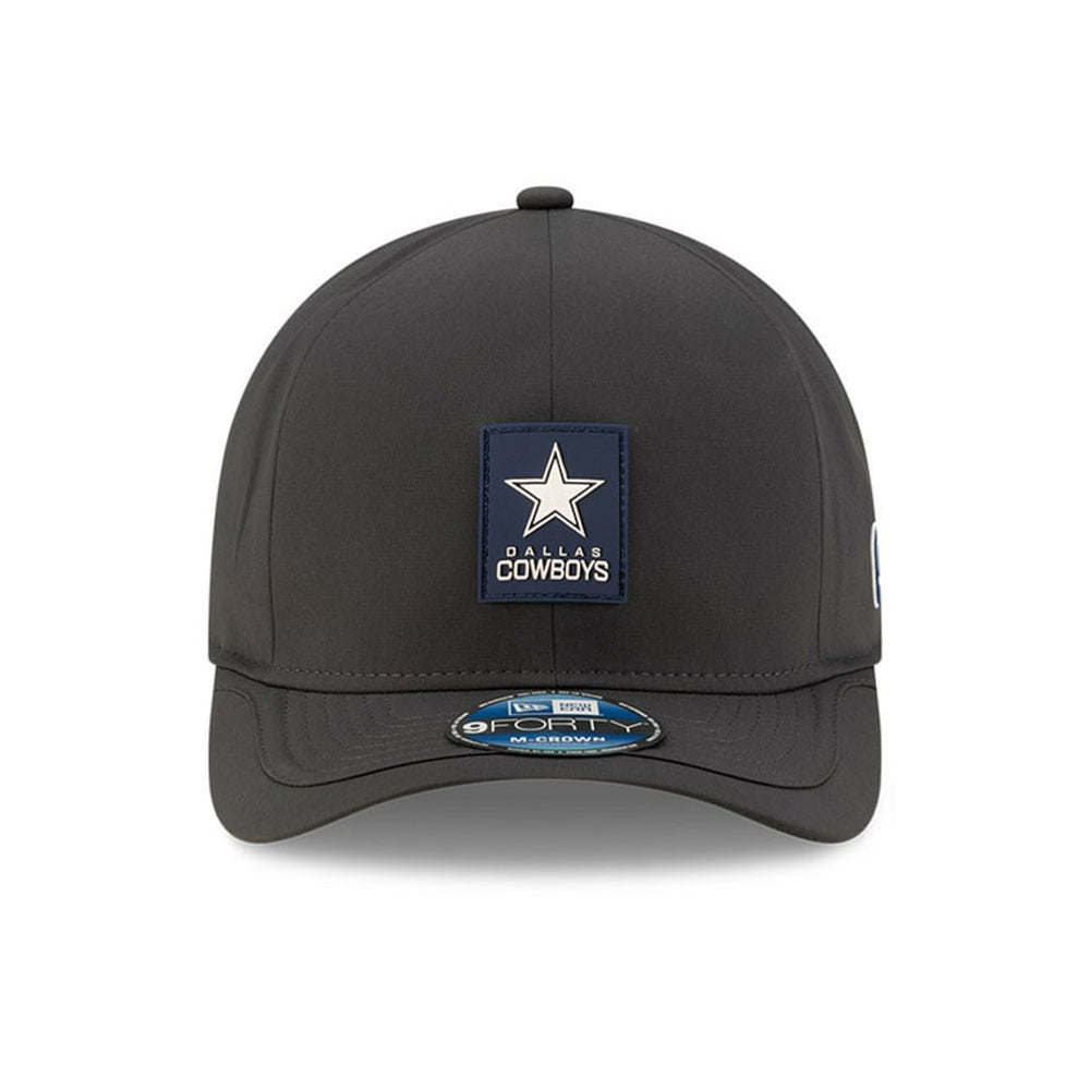 Dallas Cowboys New Era 2025 Sideline Cold Weather 9FORTY M-Crown Adjustable Hat Charcoal | NFL