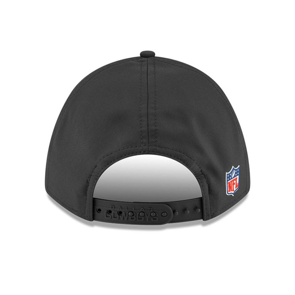 Dallas Cowboys New Era 2025 Sideline Cold Weather 9FORTY M-Crown Adjustable Hat Charcoal | NFL