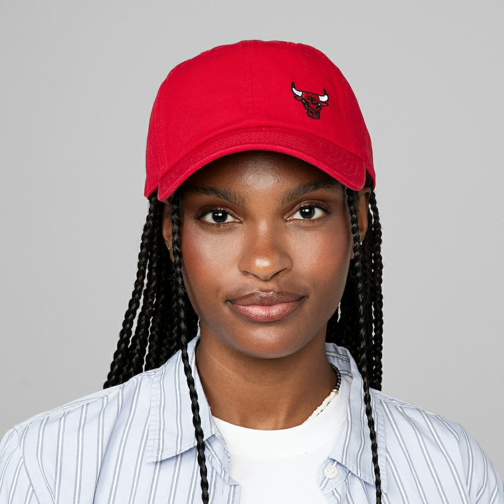 Chicago Bulls Women's Micro Lefty Adjustable Hat Red - NBA