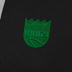 Sacramento Kings Antigua St. Patrick's Day Victory Raglan Pullover Hoodie Black - NBA