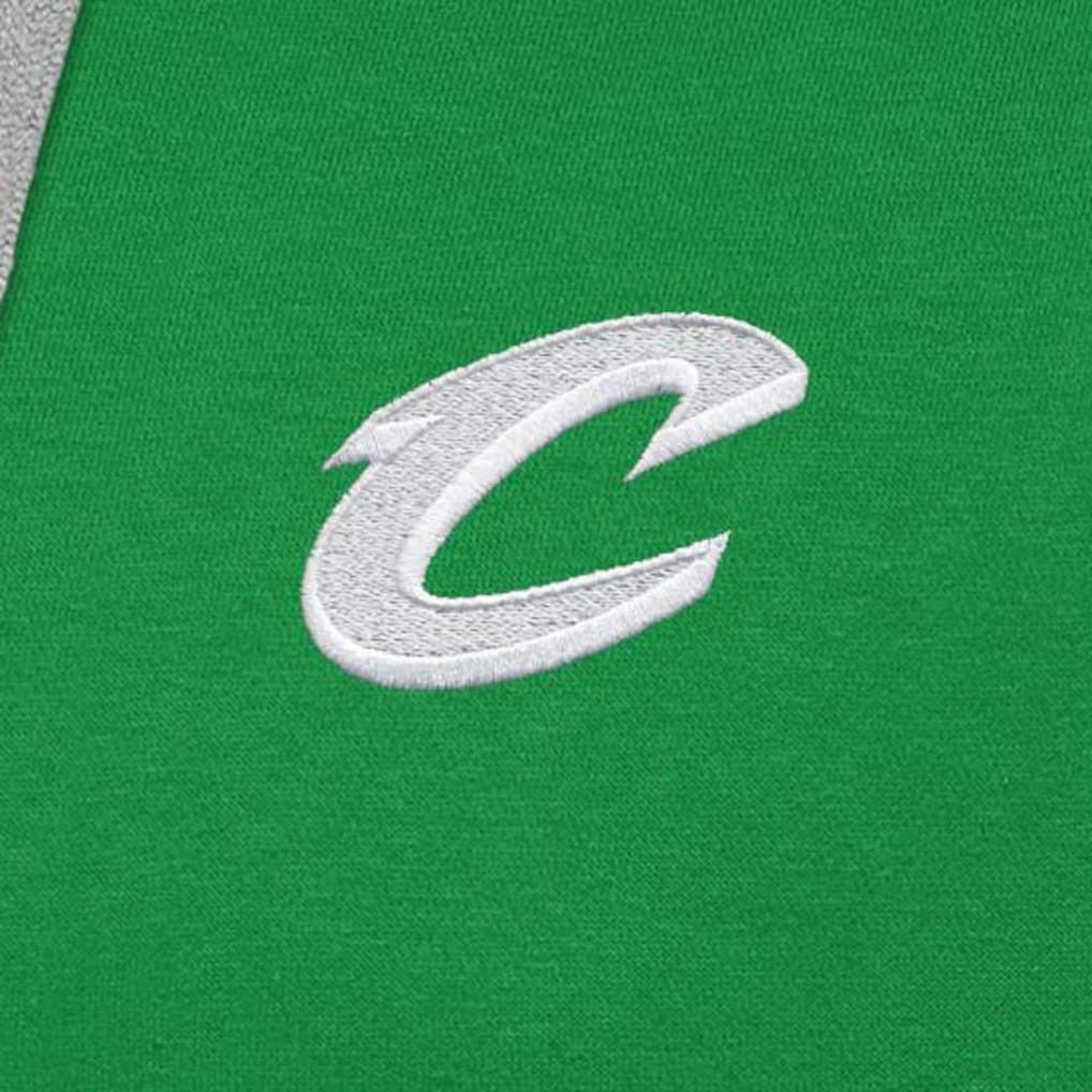 Cleveland Cavaliers Antigua St. Patrick's Day Victory Raglan Pullover Hoodie Kelly Green - NBA