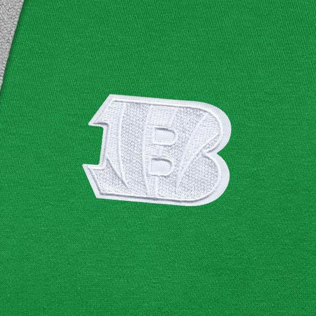Cincinnati Bengals Antigua St. Patrick's Day Victory Pullover Hoodie Kelly Green | NFL