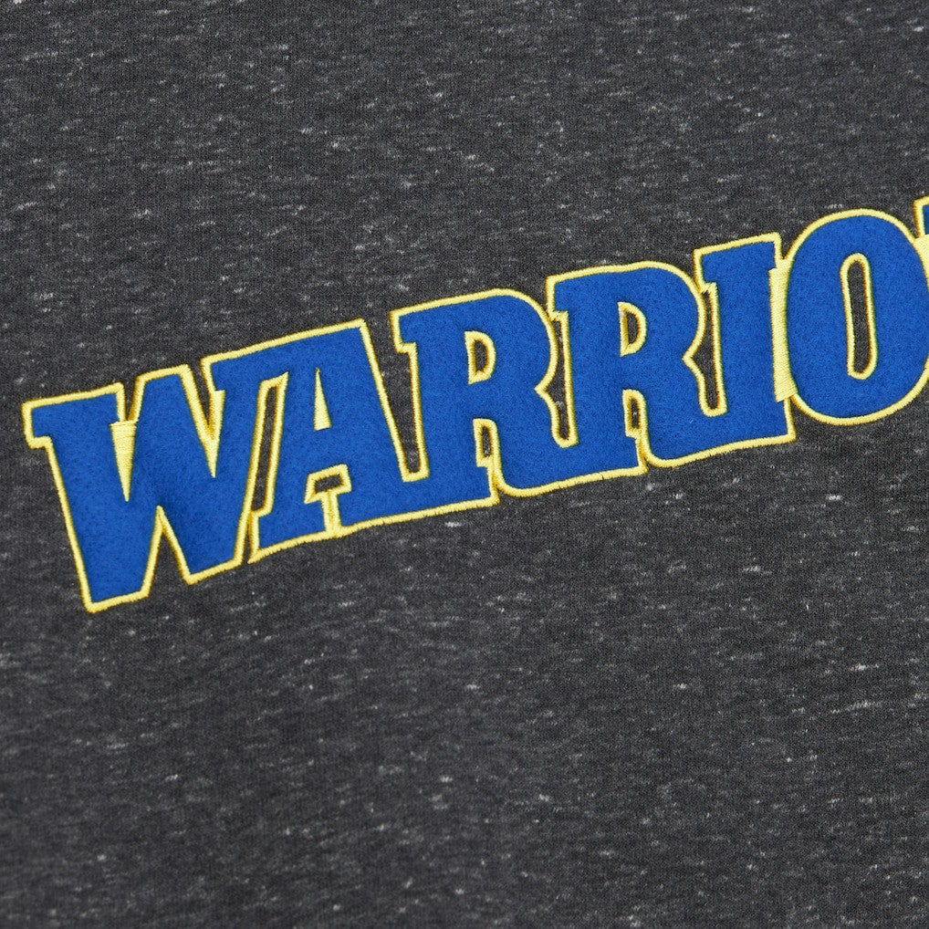 Golden State Warriors Black Out Collection Snow Washed Vintage Logo Pullover Sweatshirt Black - NBA