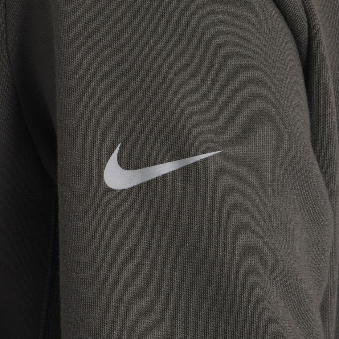 New York Jets Women's 2025 Rivalries Collection Standard Issue Sideline Dri-FIT Hoodie Gotham Green | Nike for Sale