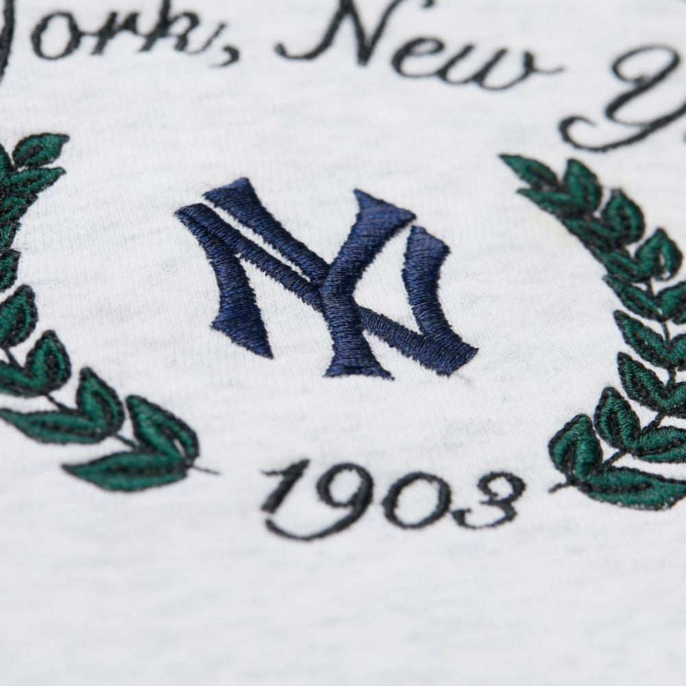 New York Yankees Mitchell & Ness Women's Cropped Toggle Pullover Sweatshirt - MLB