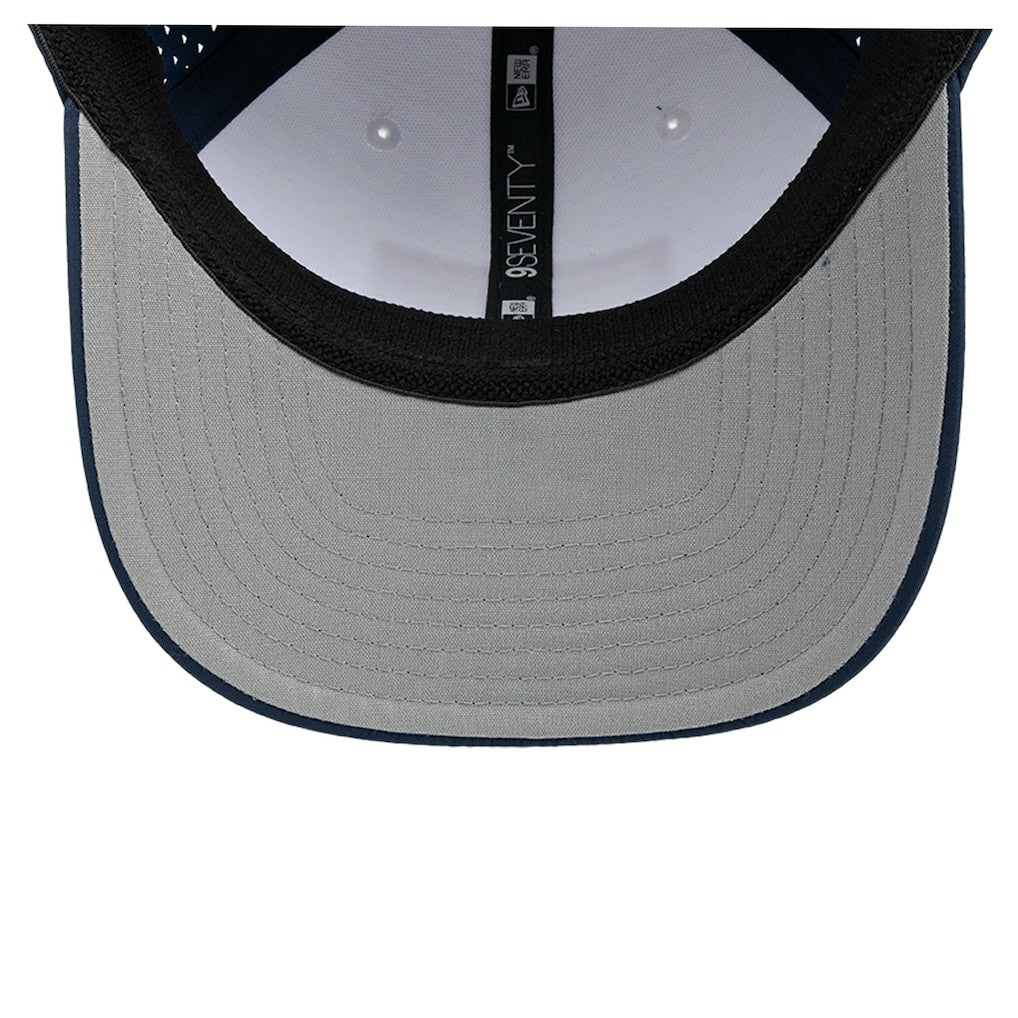 Dallas Cowboys New Era Established Patch 9SEVENTY Adjustable Hat White/Navy | NFL