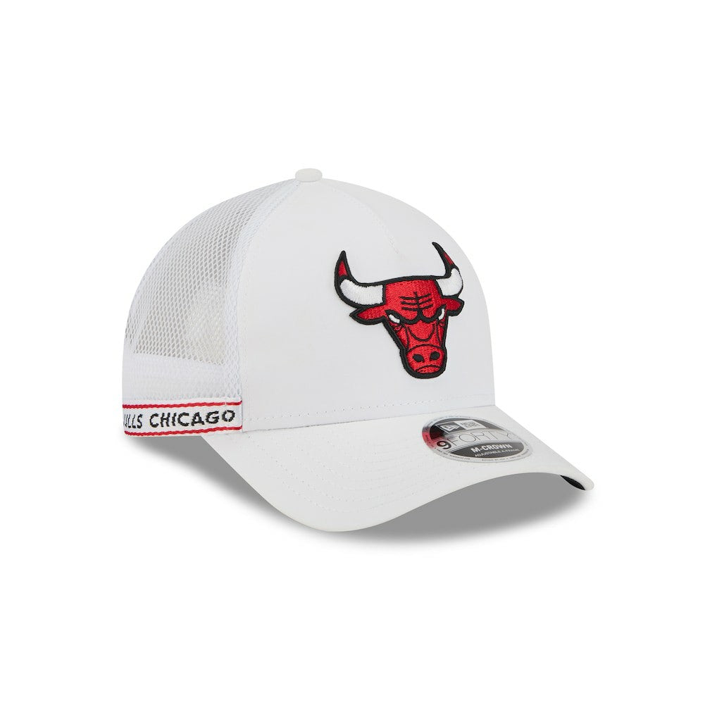 Chicago Bulls Featherweight Team Tape 9FORTY M-Crown A-Frame Adjustable Hat White - NBA