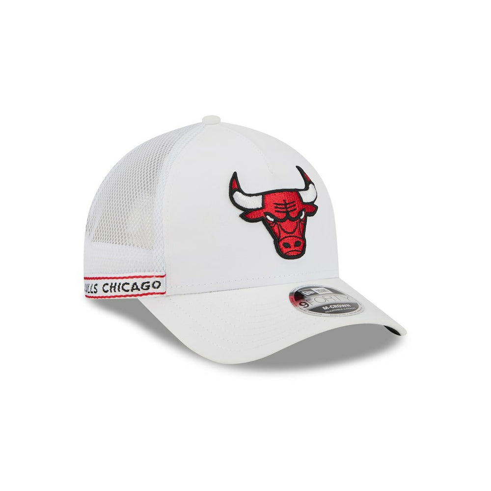 Chicago Bulls Featherweight Team Tape 9FORTY M-Crown A-Frame Adjustable Hat White - NBA