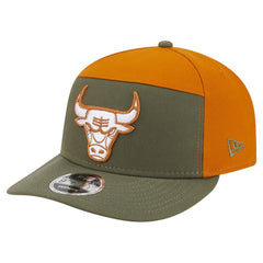 Chicago Bulls Two-Tone Color Pack Split Panel 9FIFTY Adjustable Hat Olive/Burnt Orange - NBA