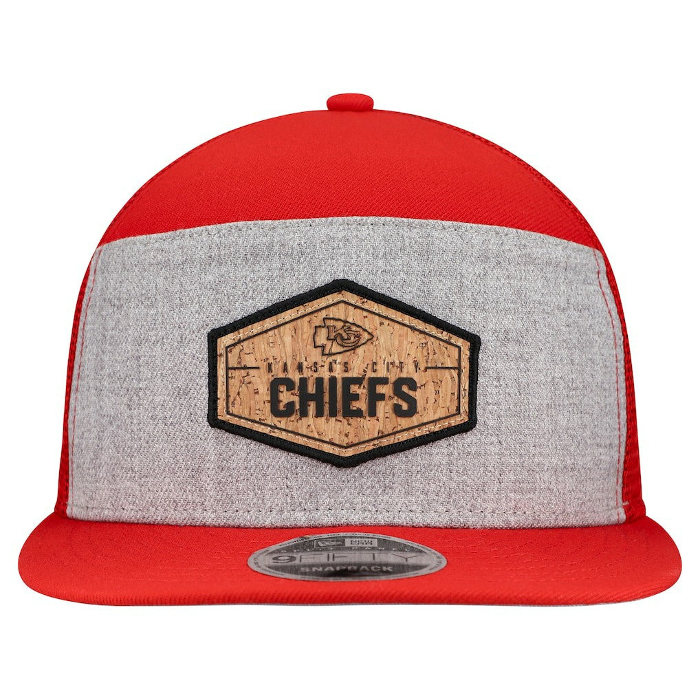 Kansas City Chiefs New Era Cork Split Panel 9FIFTY Trucker Snapback Hat Gray/Red | NFL