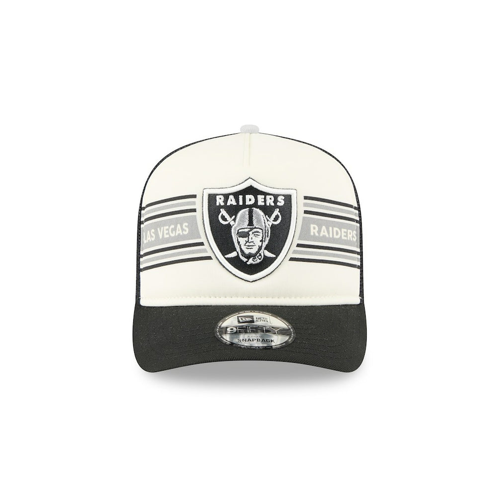 Las Vegas Raiders New Era Banner A-Frame 9FIFTY Trucker Snapback Hat Cream/Black | NFL