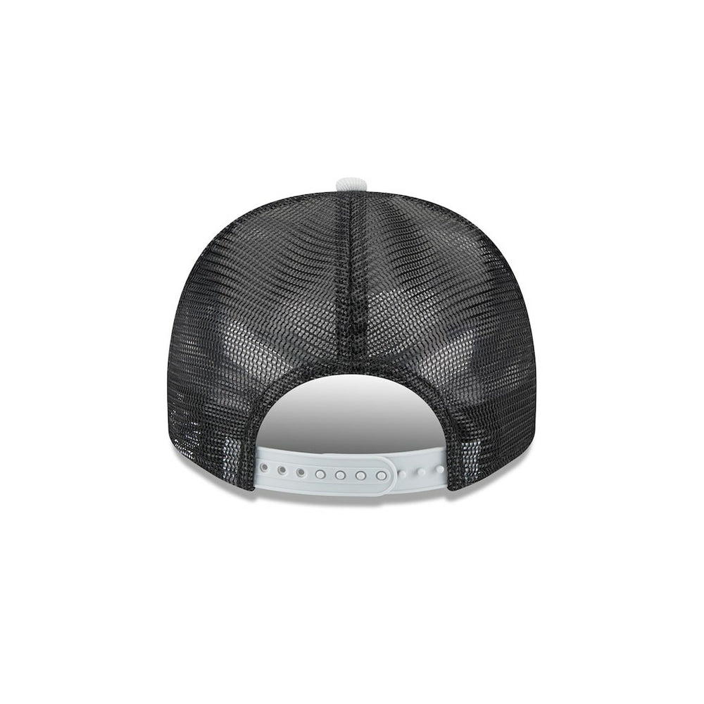 Las Vegas Raiders New Era Banner A-Frame 9FIFTY Trucker Snapback Hat Cream/Black | NFL