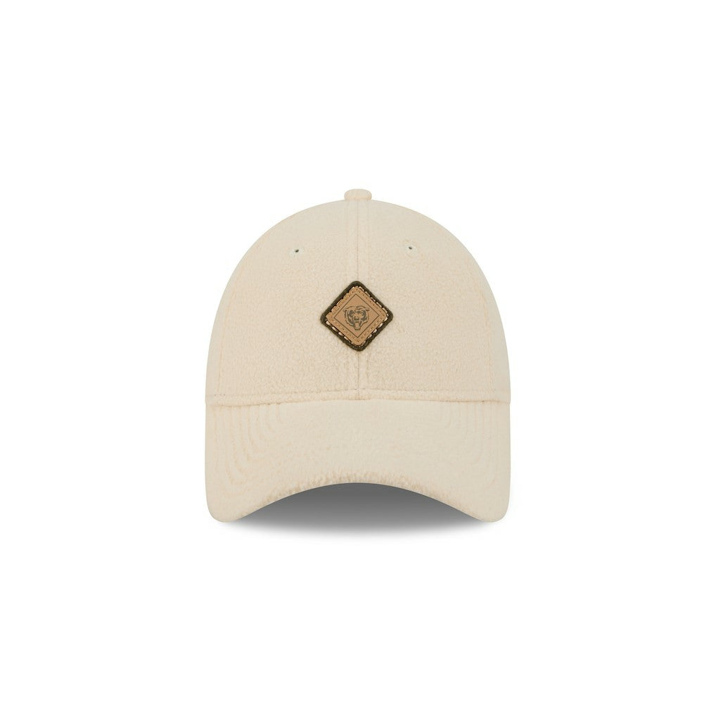 Chicago Bears New Era Women's Comfy 9FORTY Adjustable Hat Cream | NFL