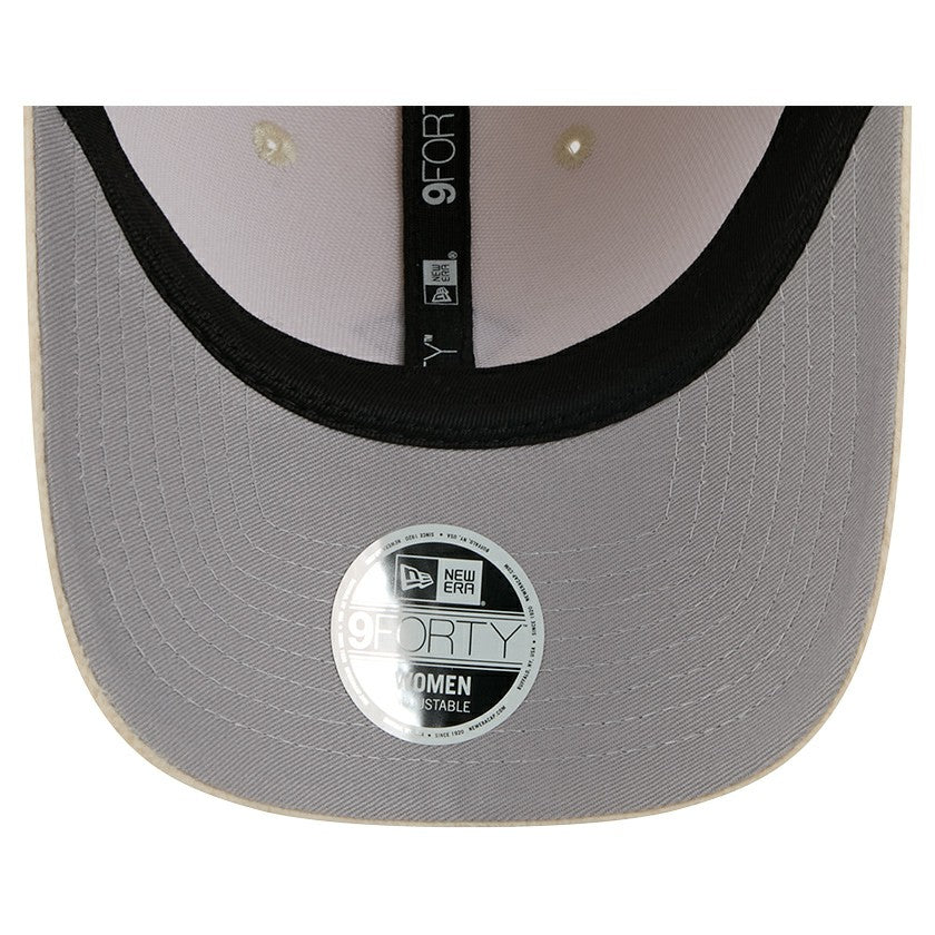 Green Bay Packers New Era Women's Comfy 9FORTY Adjustable Hat Cream | NFL