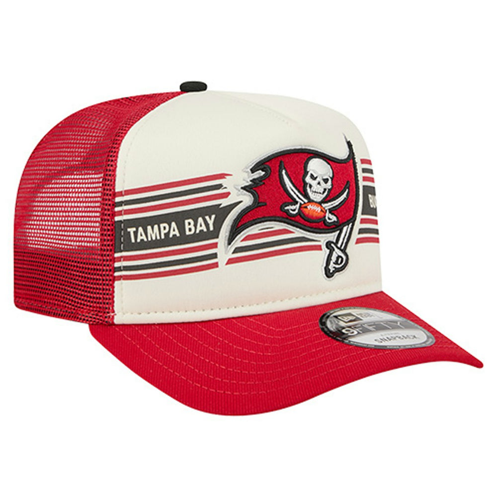 Tampa Bay Buccaneers New Era Youth Banner 9FIFTY A-Frame Adjustable Trucker Hat Cream/Red | NFL