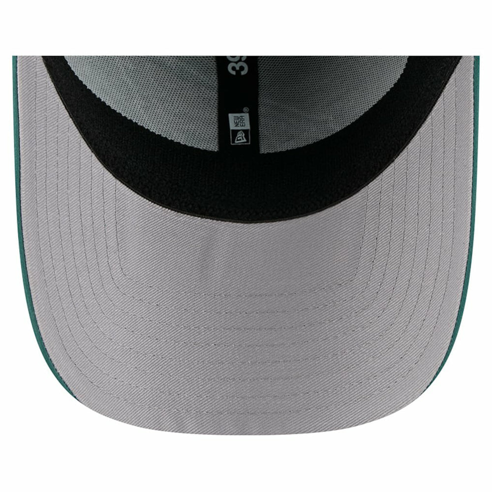 Philadelphia Eagles New Era Outline 39THIRTY Flex Hat Midnight Green | NFL