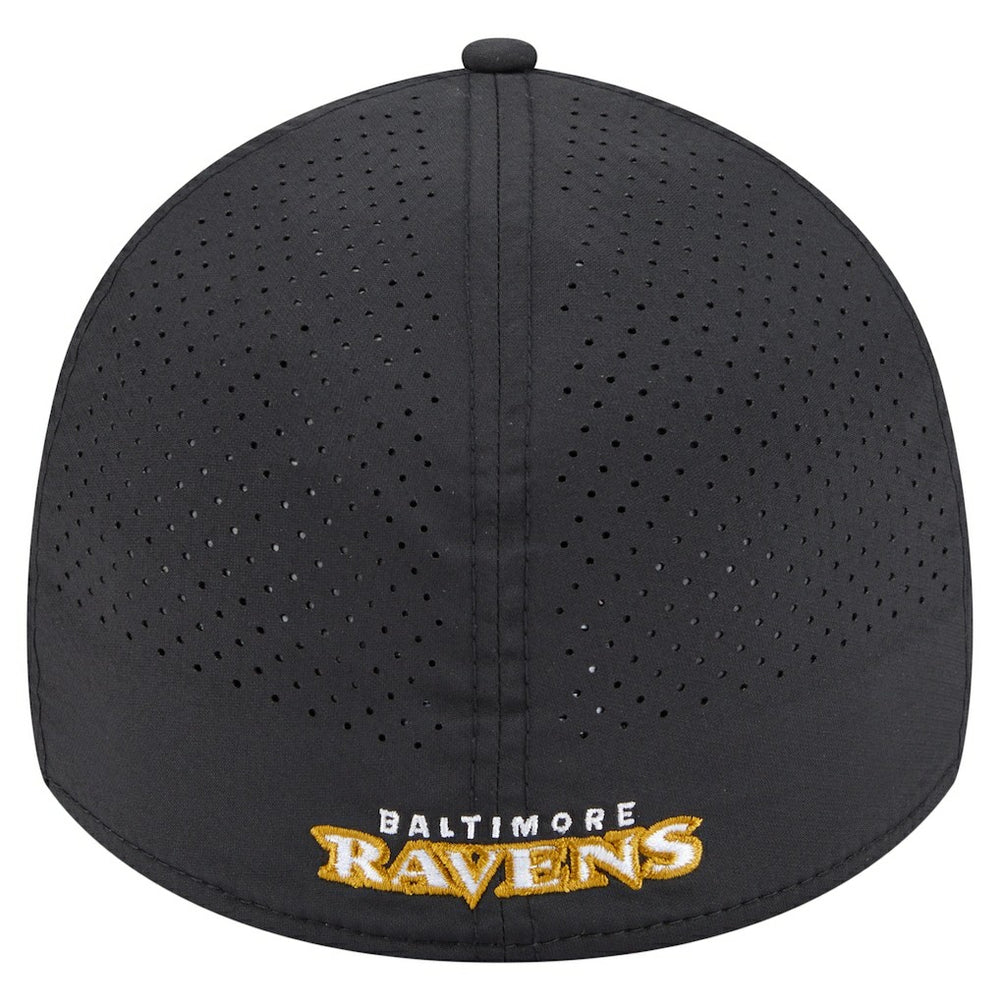 Baltimore Ravens New Era Perforated 39THIRTY Flex Hat Black | NFL