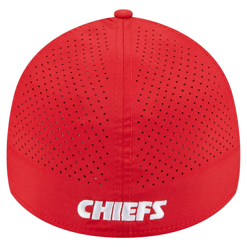 Kansas City Chiefs New Era Perforated 39THIRTY Flex Hat Red | NFL