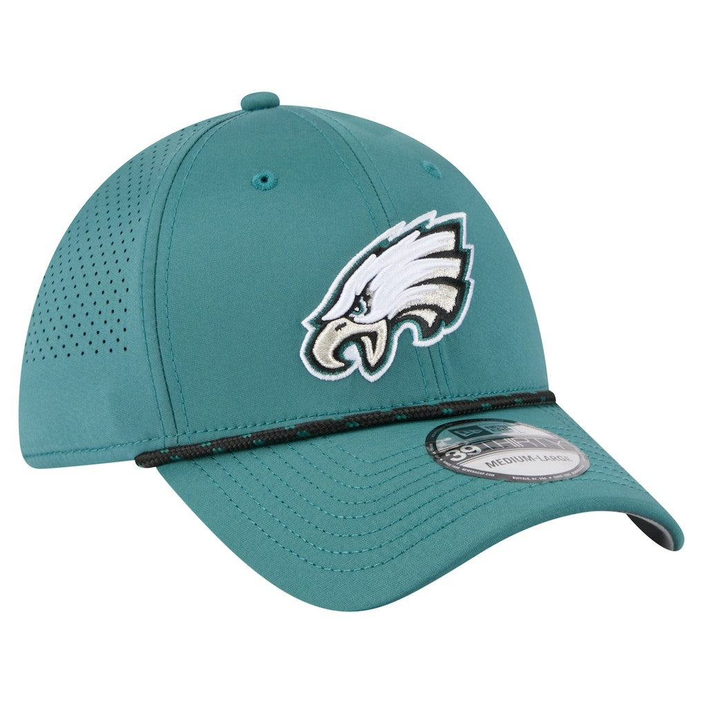 Philadelphia Eagles New Era Perforated 39THIRTY Flex Hat Midnight Green | NFL