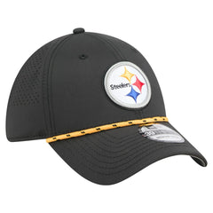 Pittsburgh Steelers New Era Perforated 39THIRTY Flex Hat Black | NFL