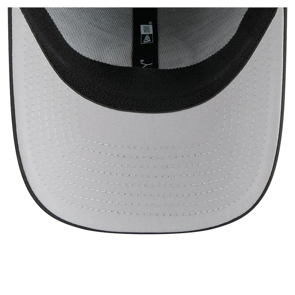 Pittsburgh Steelers New Era Perforated 39THIRTY Flex Hat Black | NFL