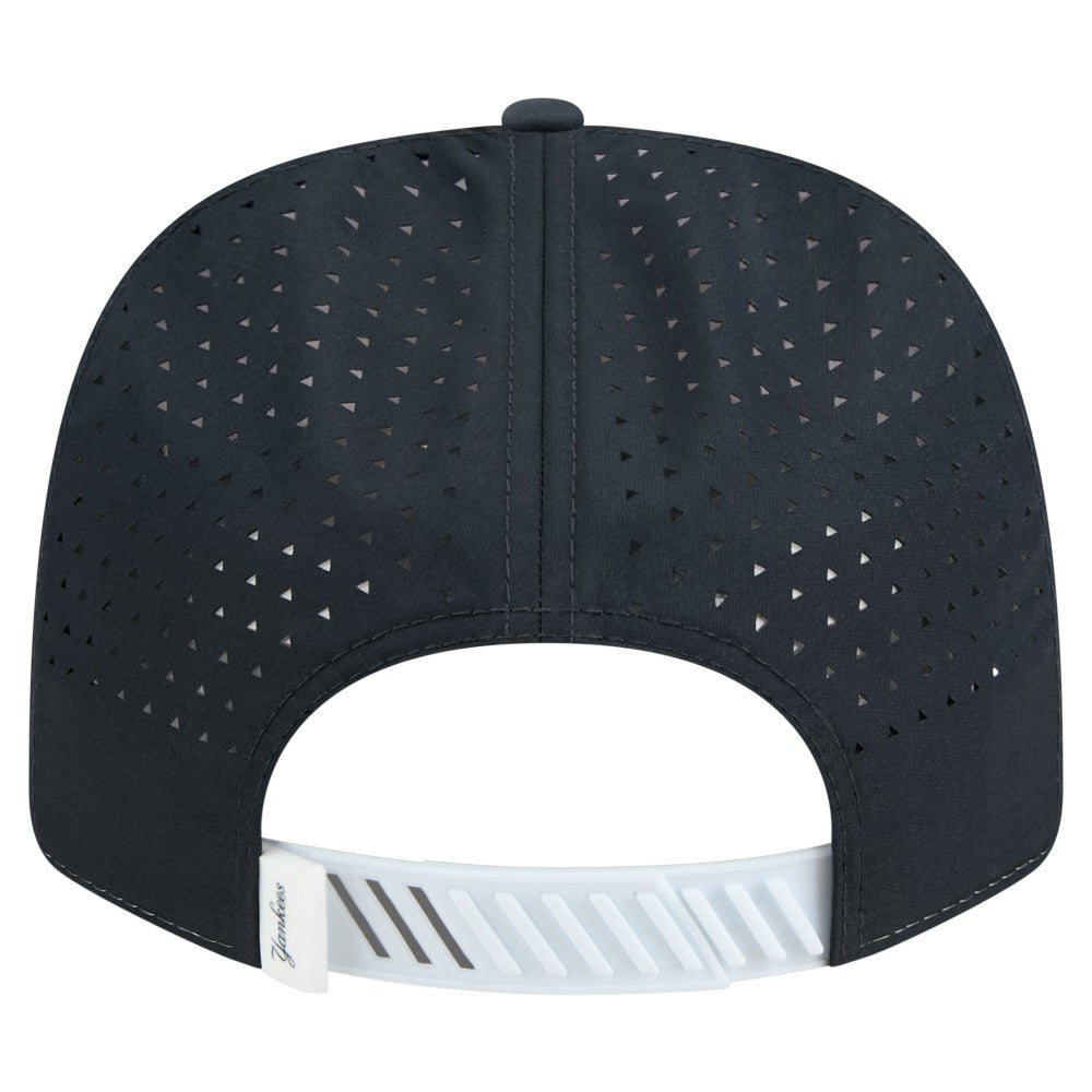 New York Yankees New Era Established Patch 9SEVENTY Adjustable Hat - MLB