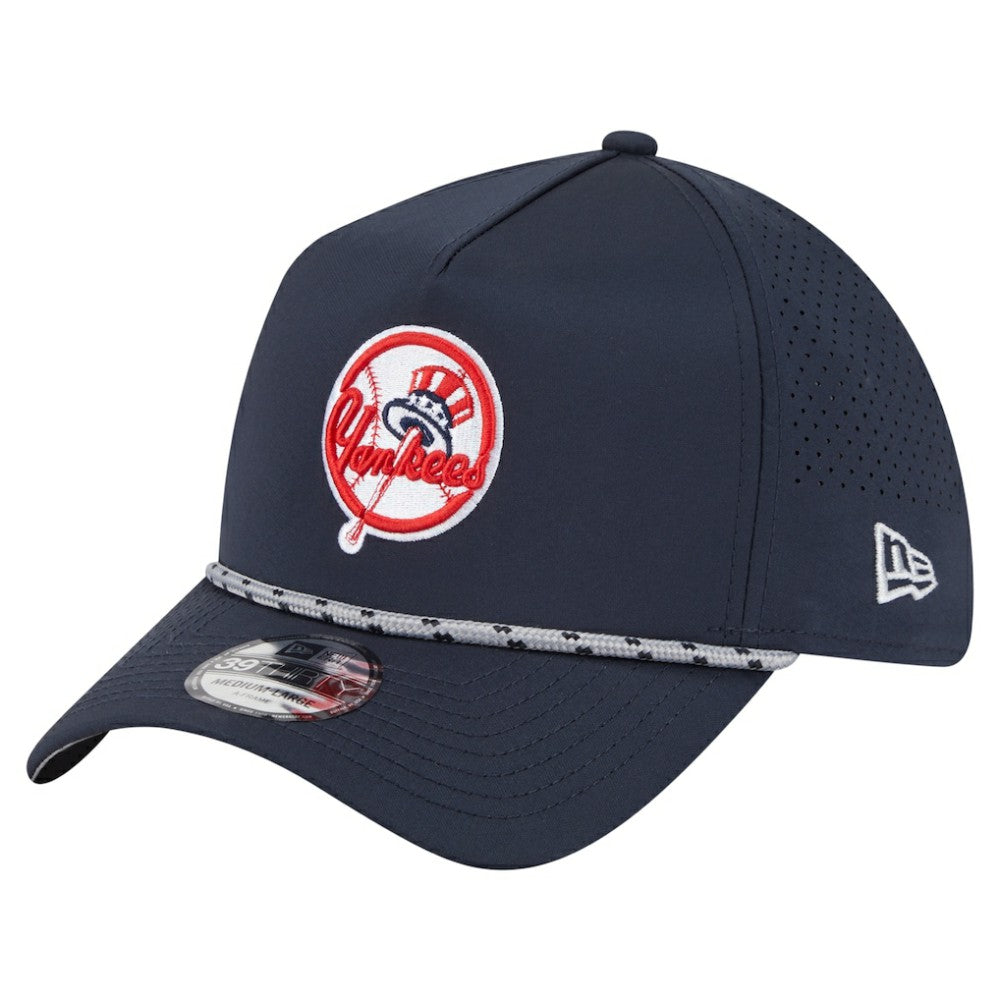 New York Yankees New Era 39THIRTY A-Frame Perforated Flex Hat - MLB