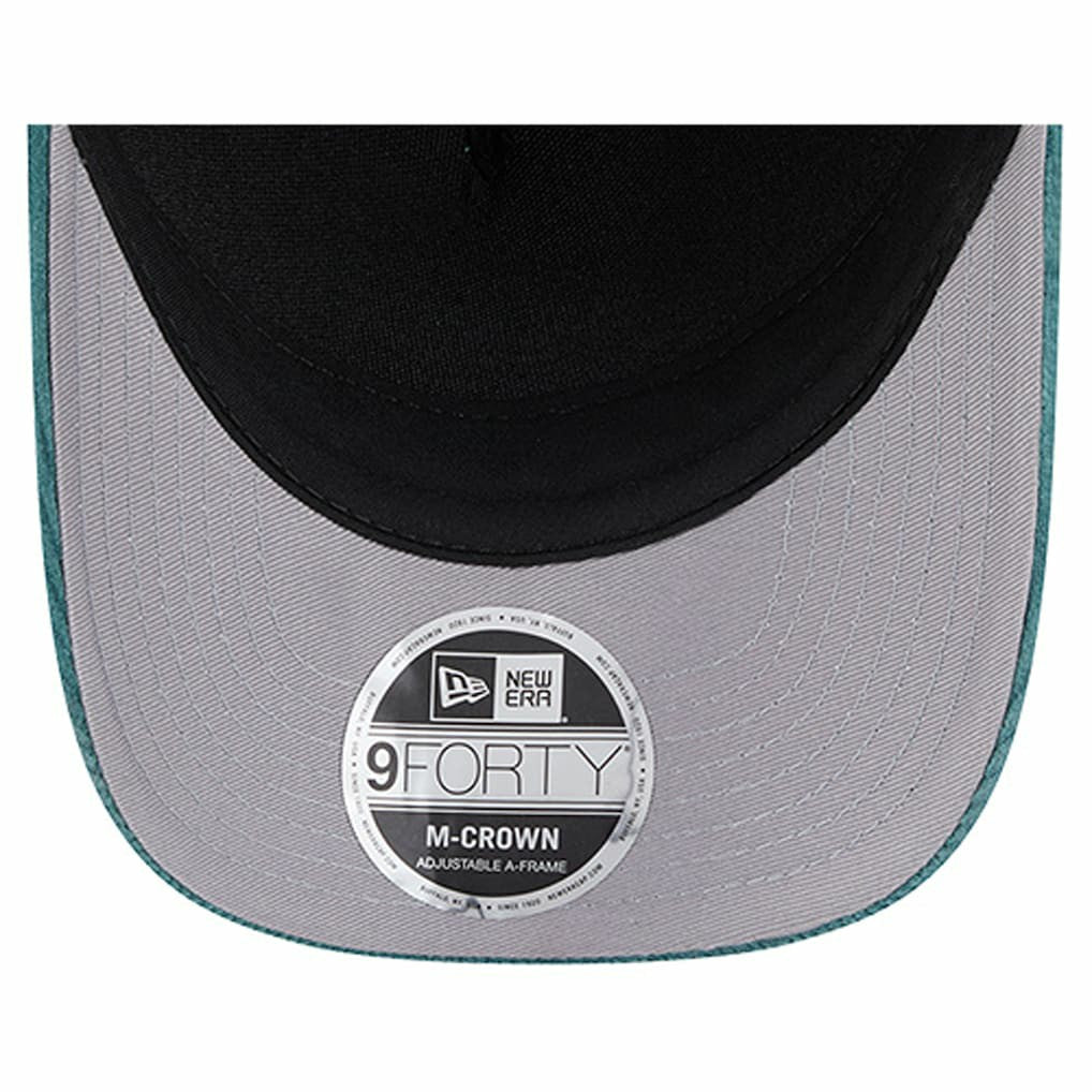 Philadelphia Eagles New Era Cord Corduroy 9FORTY A-Frame Adjustable Hat Midnight Green | NFL
