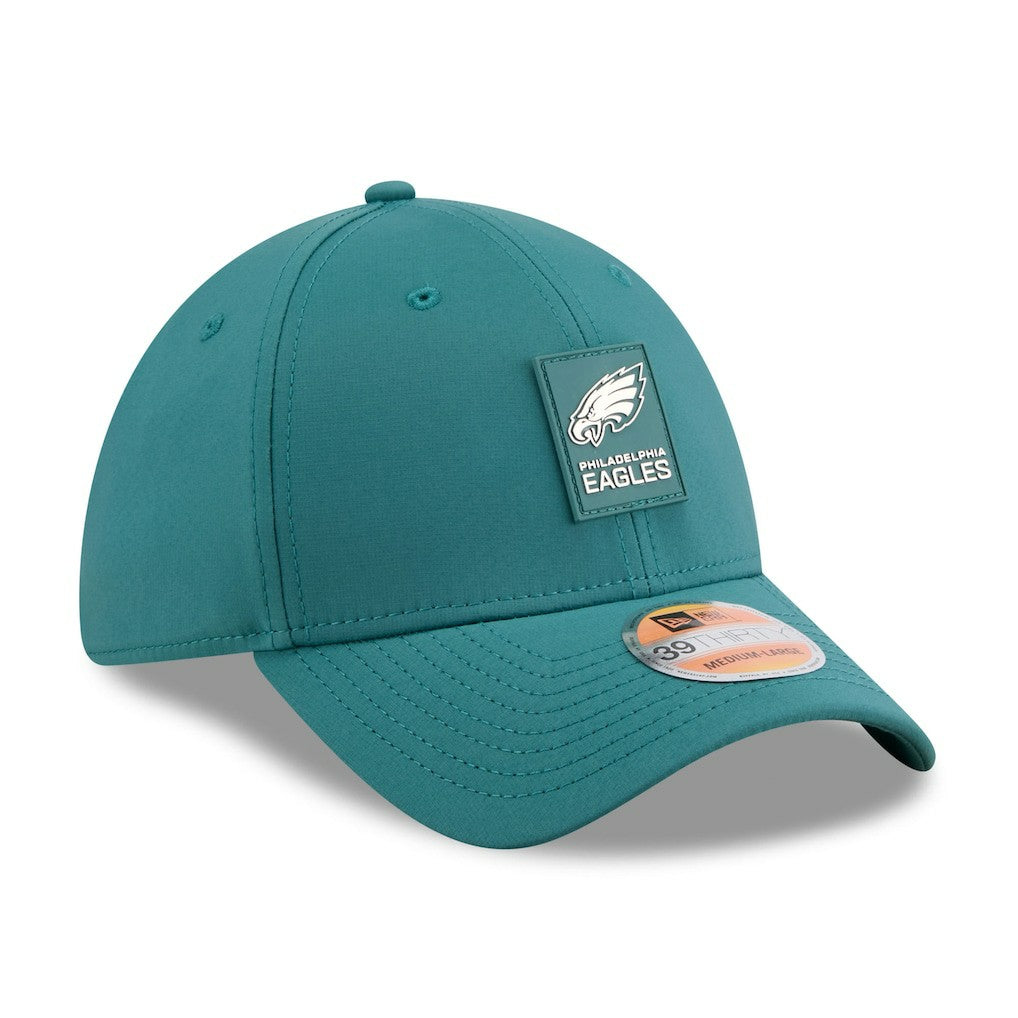 Philadelphia Eagles New Era 2025 Sideline 39THIRTY Flex Hat Midnight Green | NFL