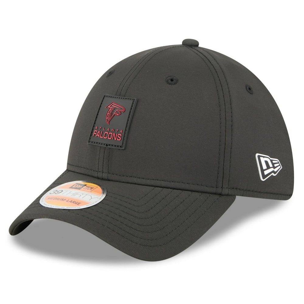 Atlanta Falcons New Era 2025 Sideline 39THIRTY Flex Hat Black | NFL