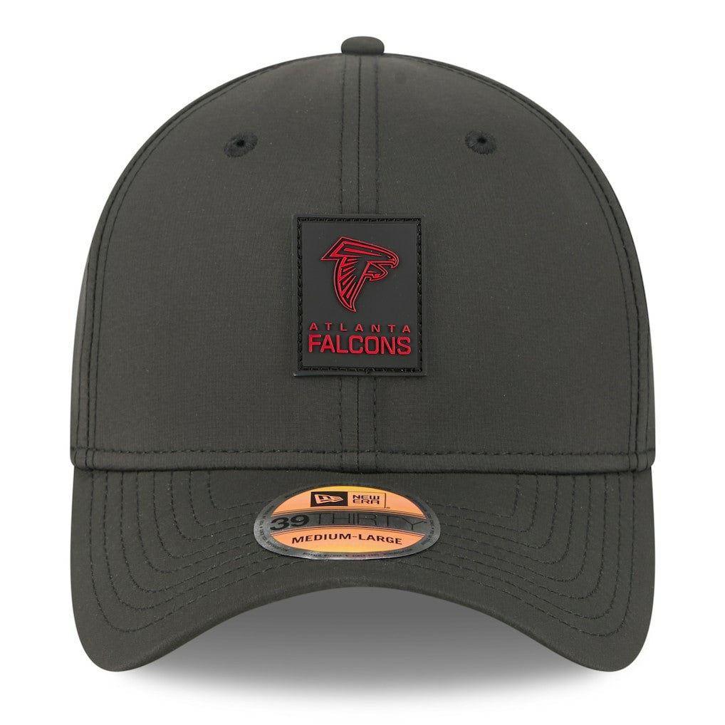 Atlanta Falcons New Era 2025 Sideline 39THIRTY Flex Hat Black | NFL