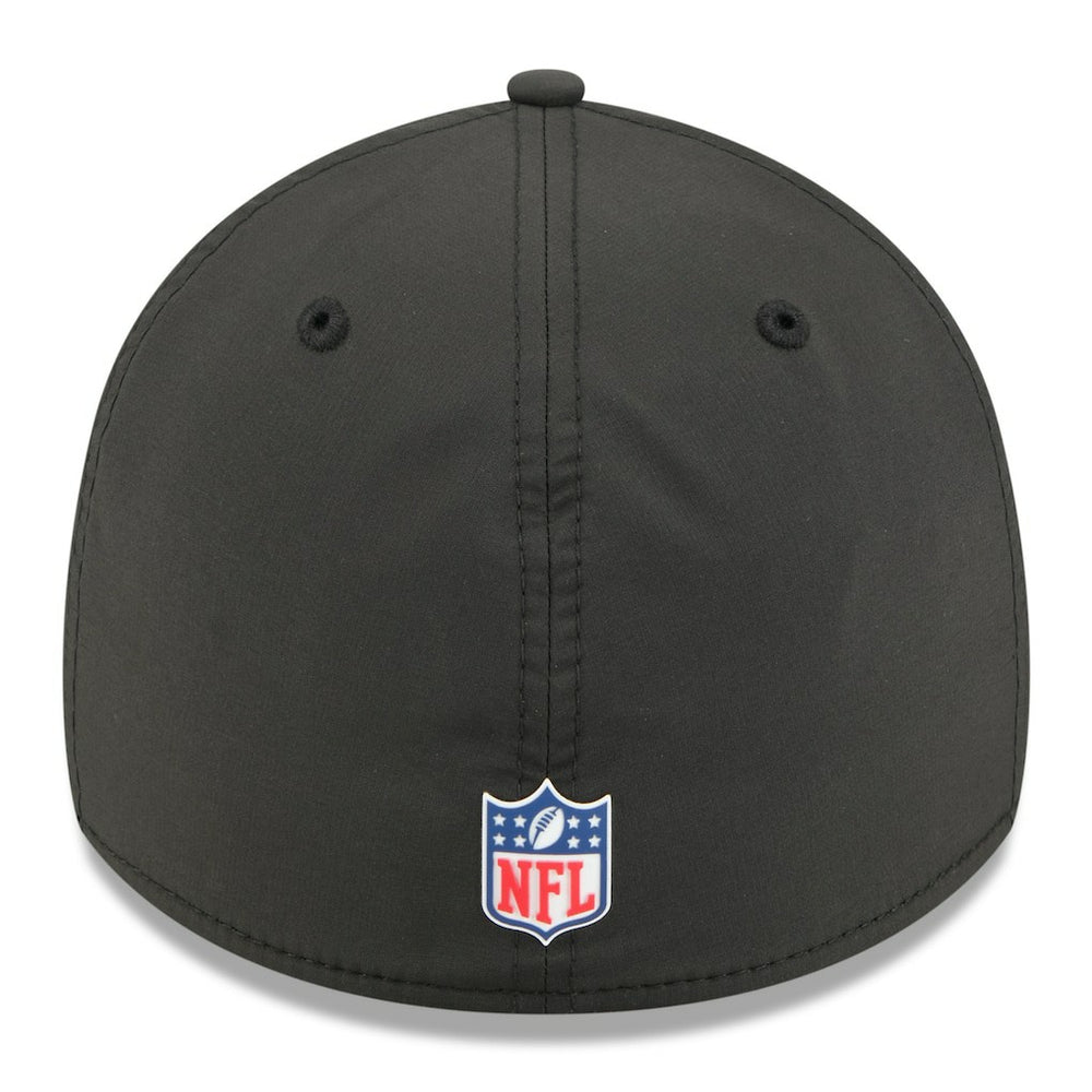 Atlanta Falcons New Era 2025 Sideline 39THIRTY Flex Hat Black | NFL