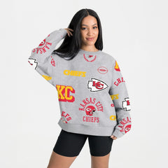 Kansas City Chiefs Gameday Couture Women's Always On Repeat Fleece Sweatshirt Heather Gray | NFL