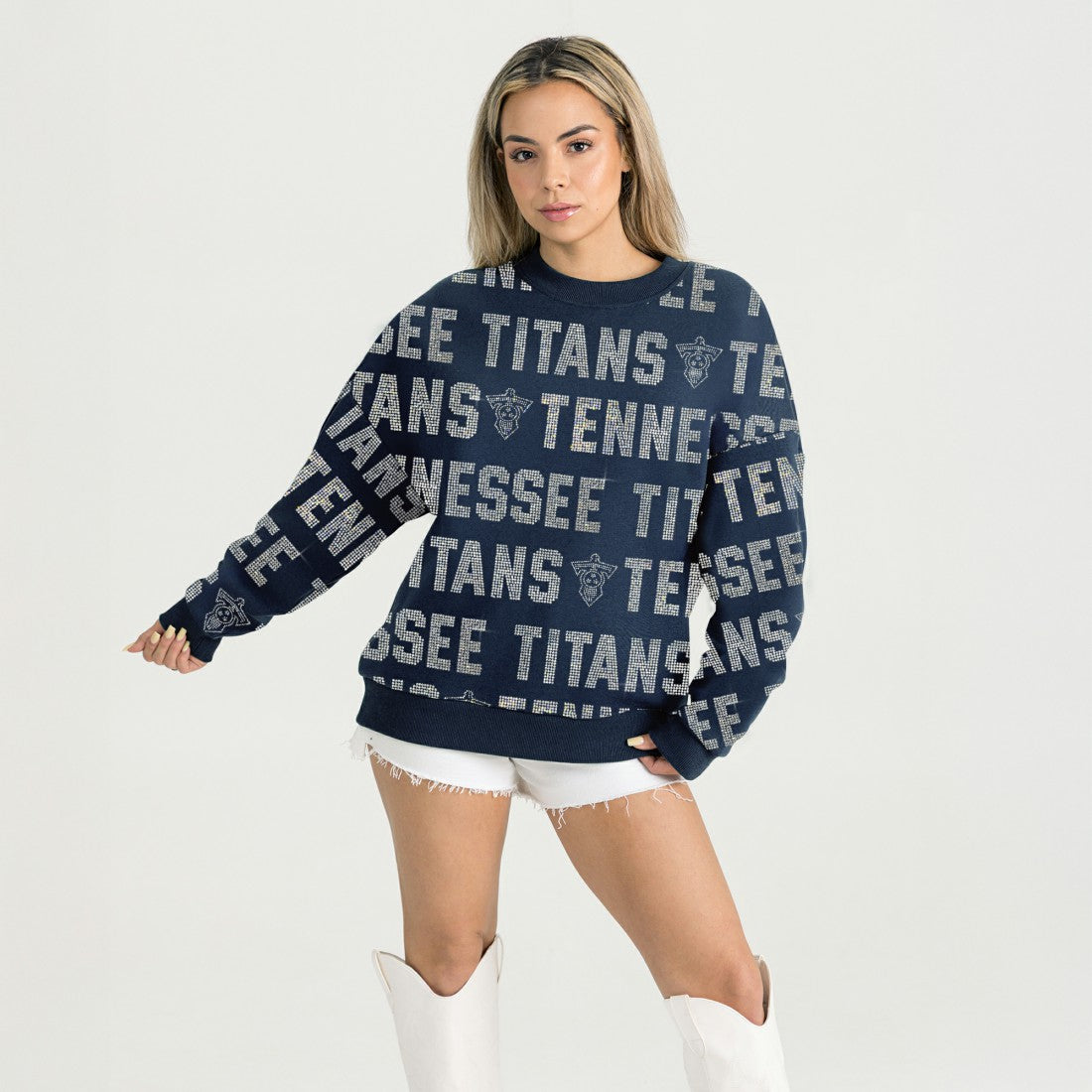 Tennessee Titans Gameday Couture Women's Oversized Hype Era Rhinestone Text Sweatshirt Navy | NFL