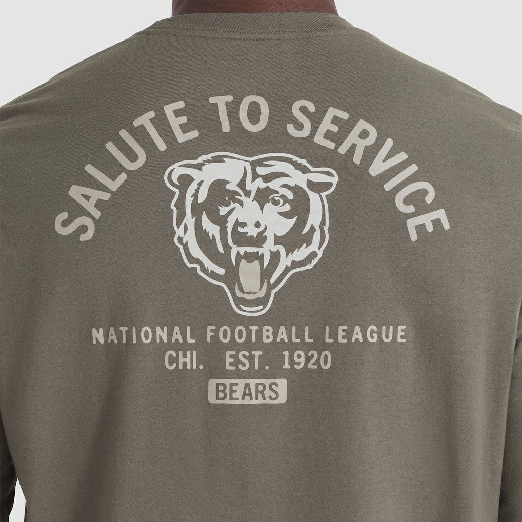 Chicago Bears 2025 Salute to Service Sideline Long Sleeve T-Shirt Olive | Nike for Sale