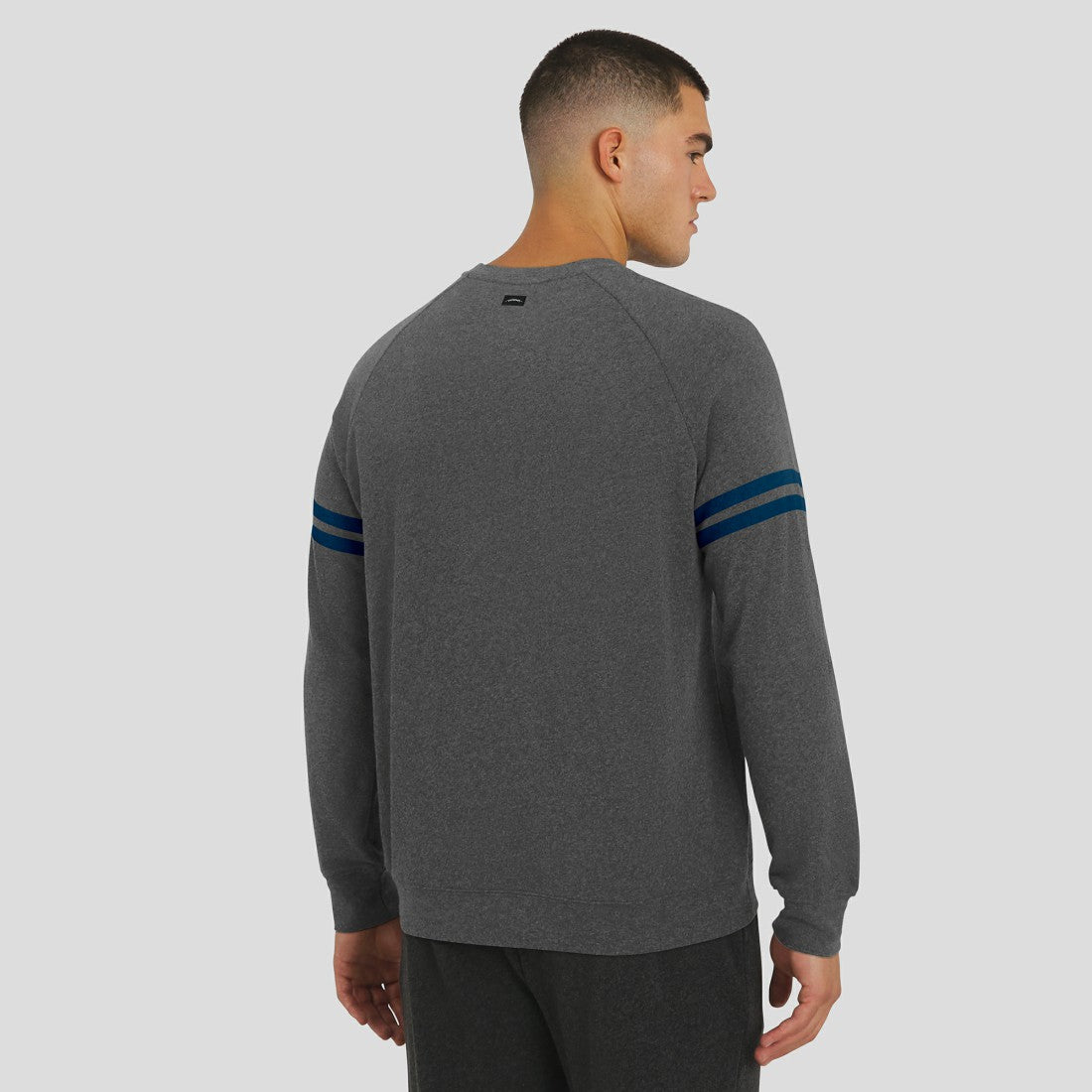 Tennessee Titans J. Palmer Players Lounge Raglan Tri-Blend Sweatshirt Dark Heather Gray | NFL