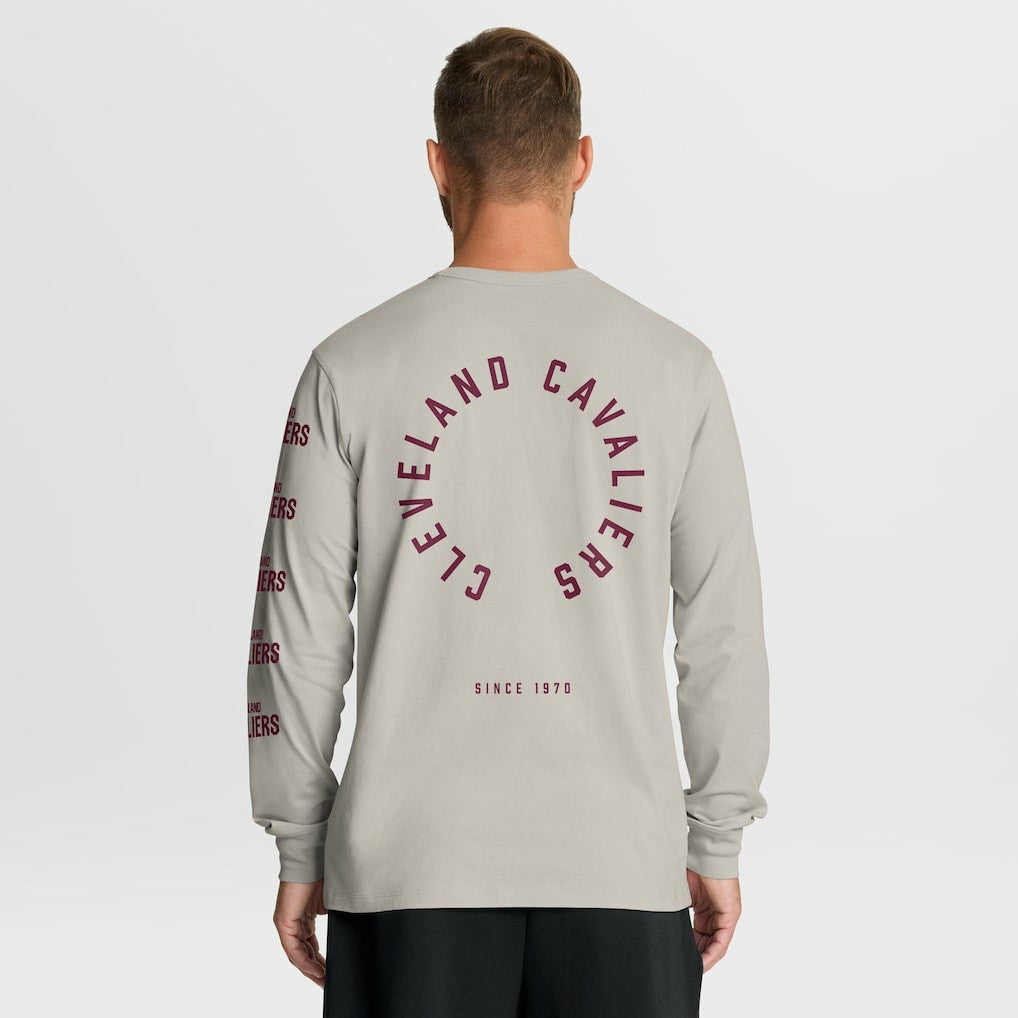 Cleveland Cavaliers Crossover Collection Ball Screen Action Premium Long Sleeve T-Shirt Cream - NBA