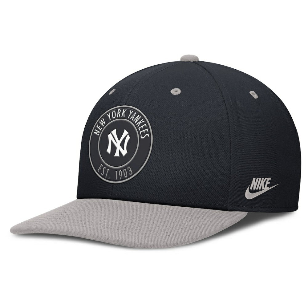 New York Yankees Nike Cooperstown Collection Pro Dri-FIT Snapback Hat - MLB