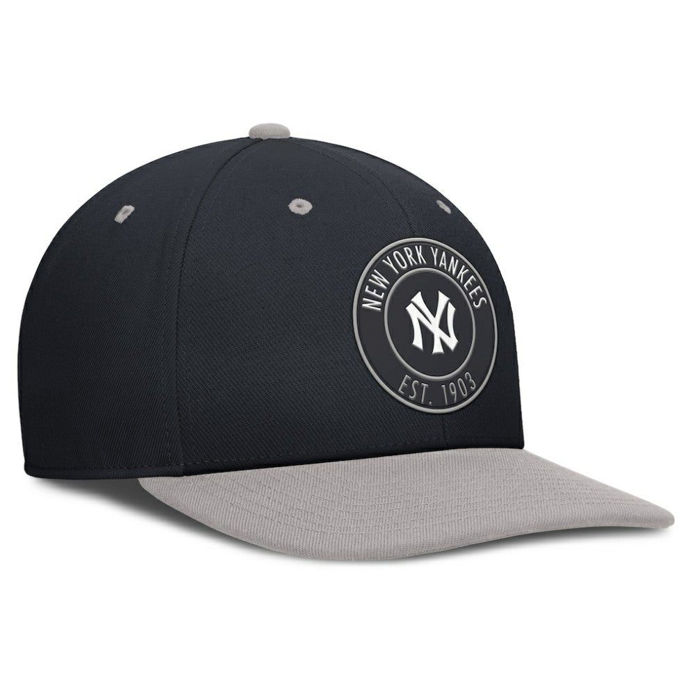 New York Yankees Nike Cooperstown Collection Pro Dri-FIT Snapback Hat - MLB