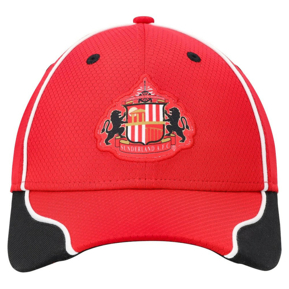Sunderland Pursuit Curved Brim Embroidered Cap / Red / Unisex - FIFA World CUP